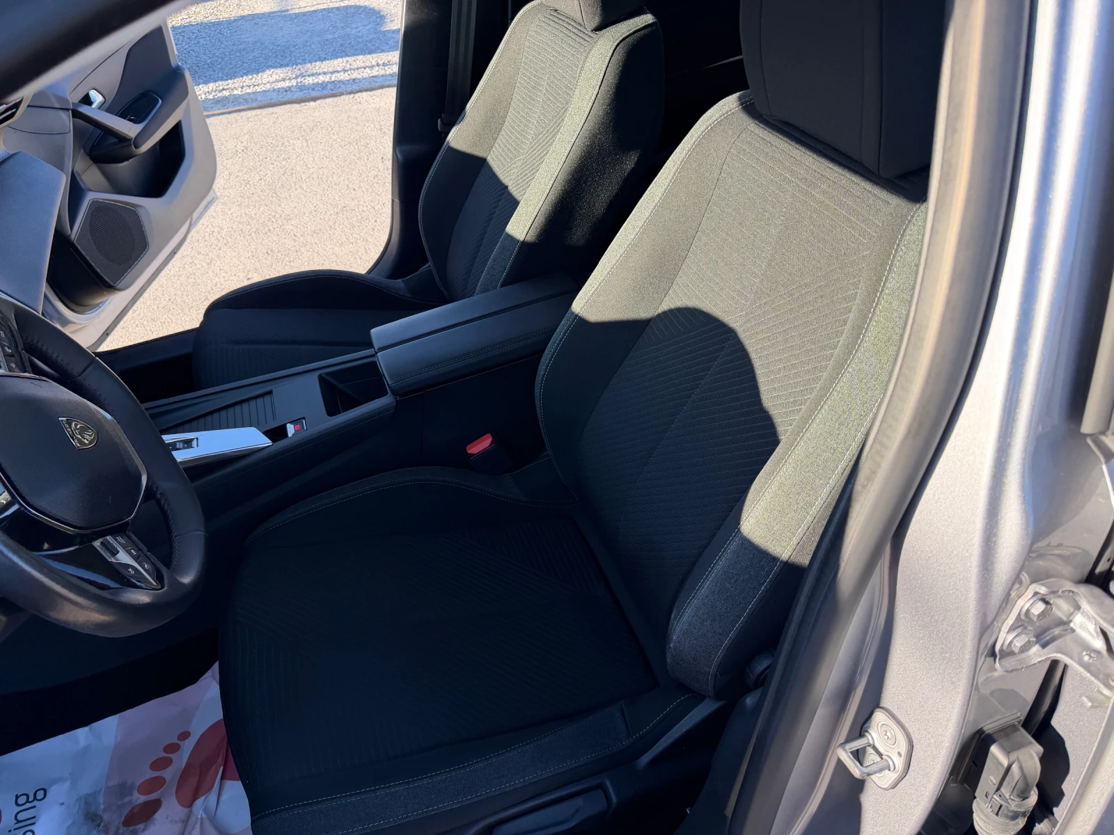 Peugeot 308 1.2 i - изображение 7