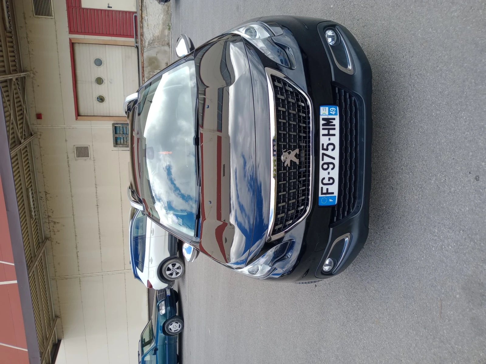 Peugeot 2008 1.2 - изображение 3