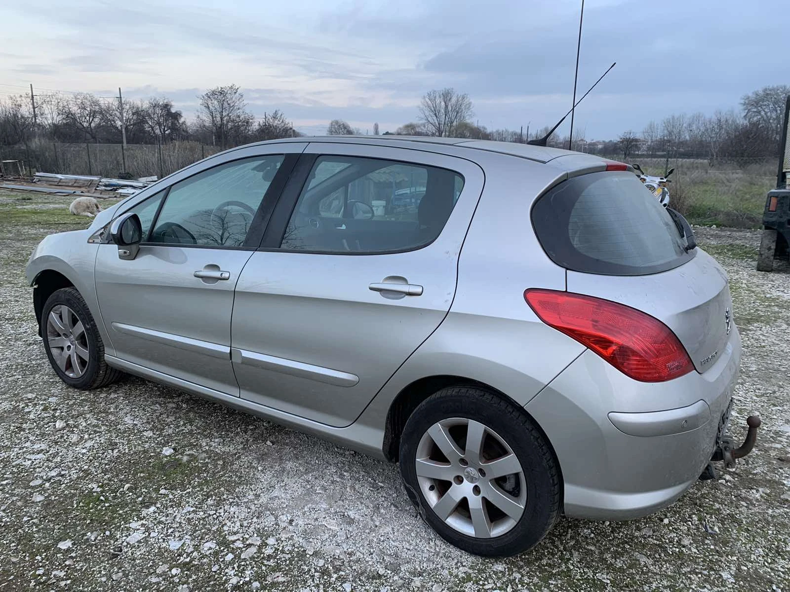 Peugeot 308 1.6 i 16V - изображение 2