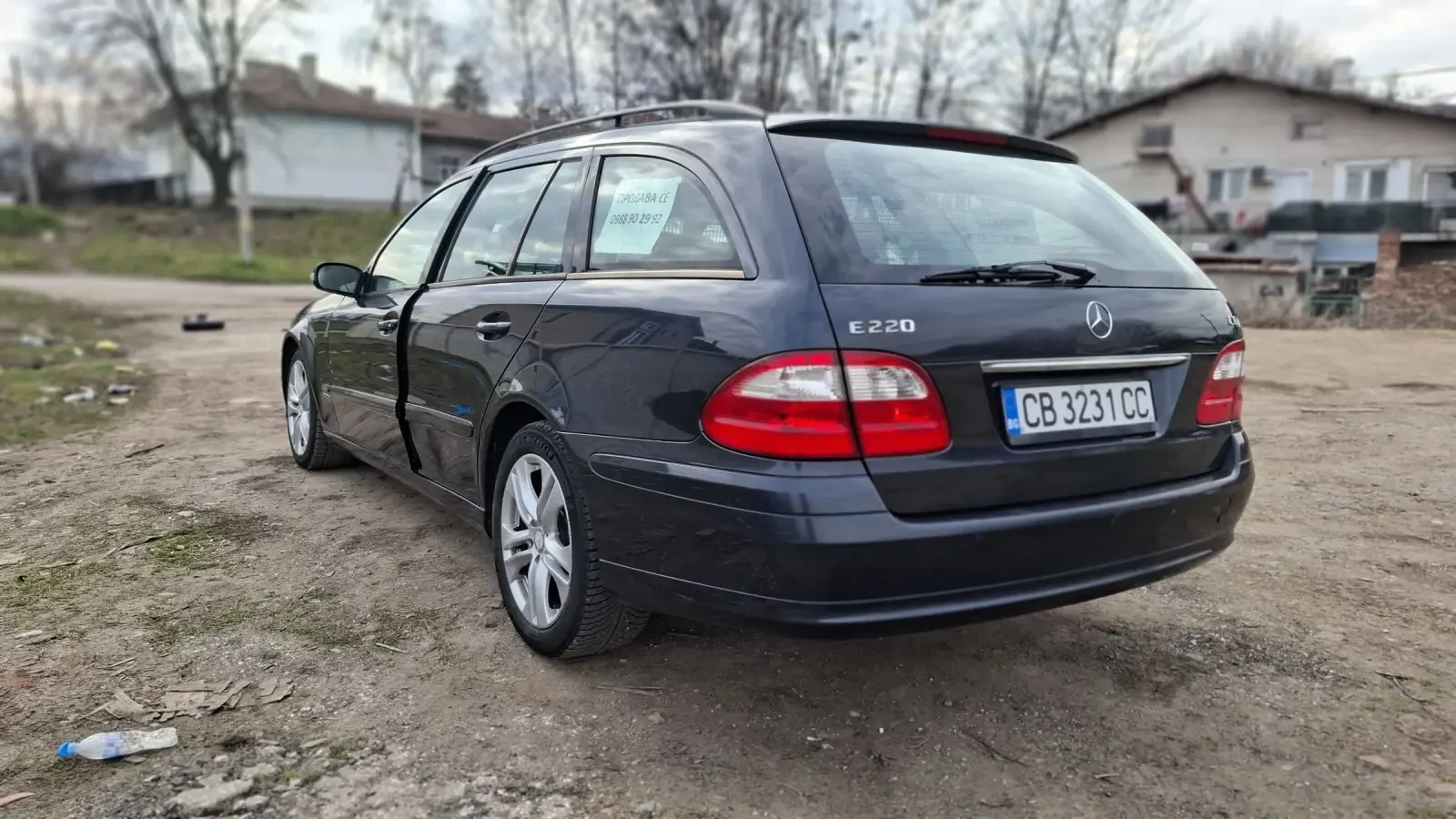 Mercedes-Benz E 220 2.2 147кс, снимка 4 - Автомобили и джипове - 53818382