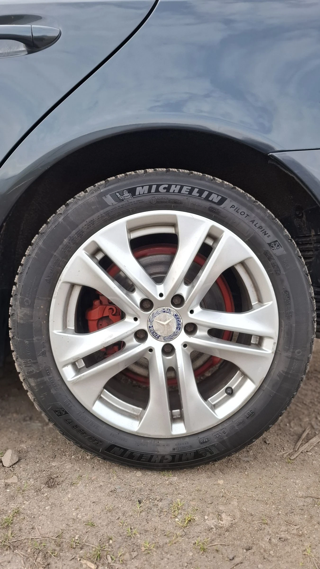 Mercedes-Benz E 220 2.2 147кс, снимка 16 - Автомобили и джипове - 53818382