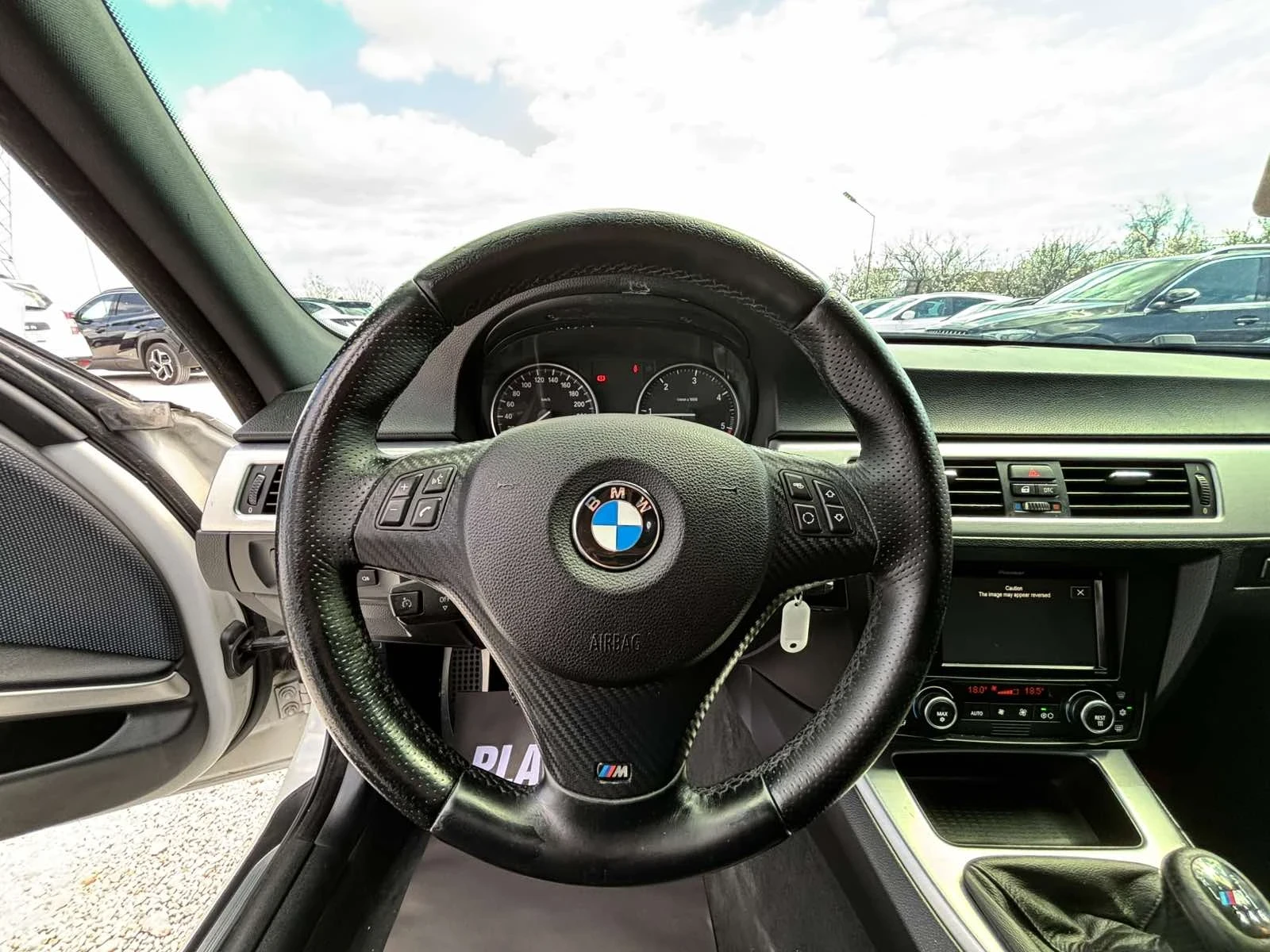 BMW 320 320D/ М  PACK/FACE/NAVI/KAMERA/ТОП СЪСТОЯНИЕ, снимка 9 - Автомобили и джипове - 54181454