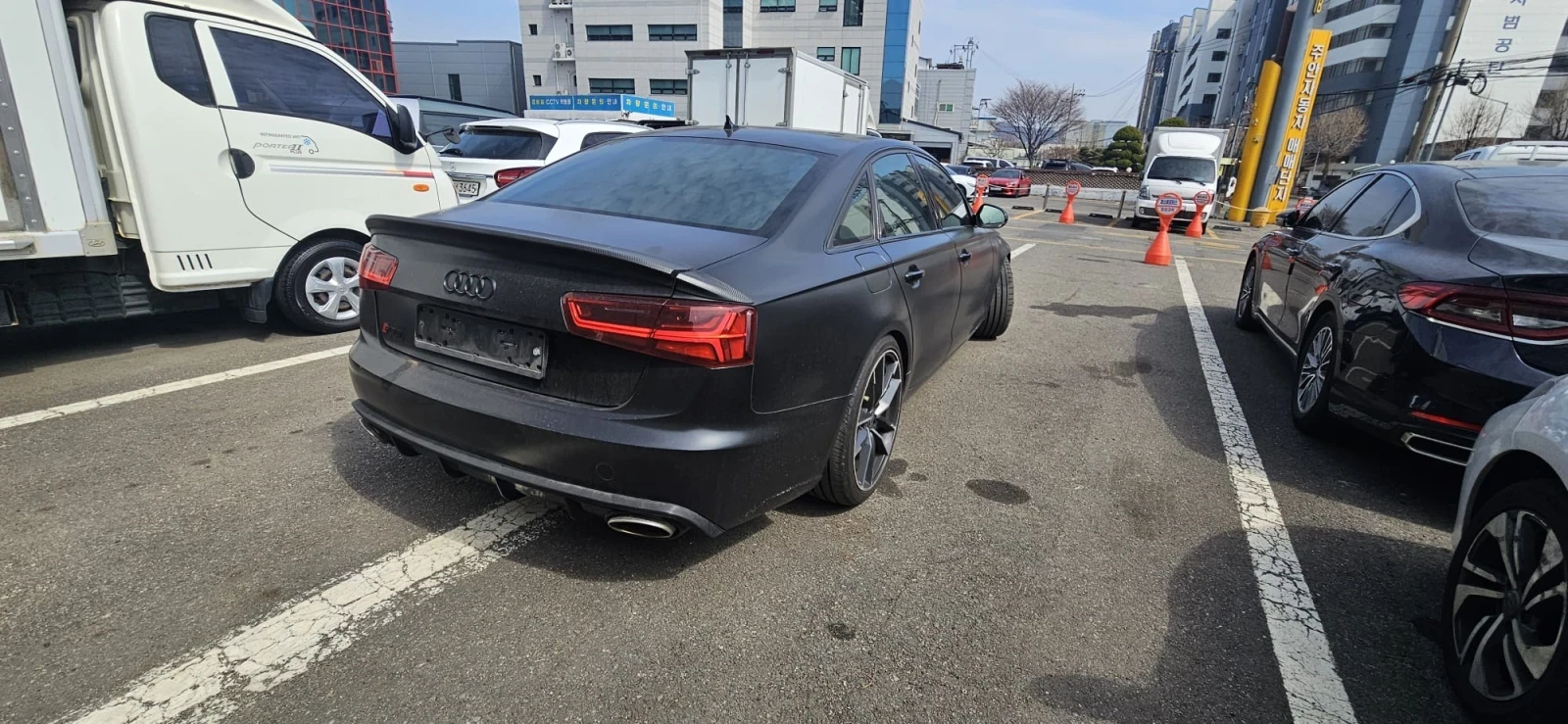 Audi A6, снимка 4 - Автомобили и джипове - 54316717