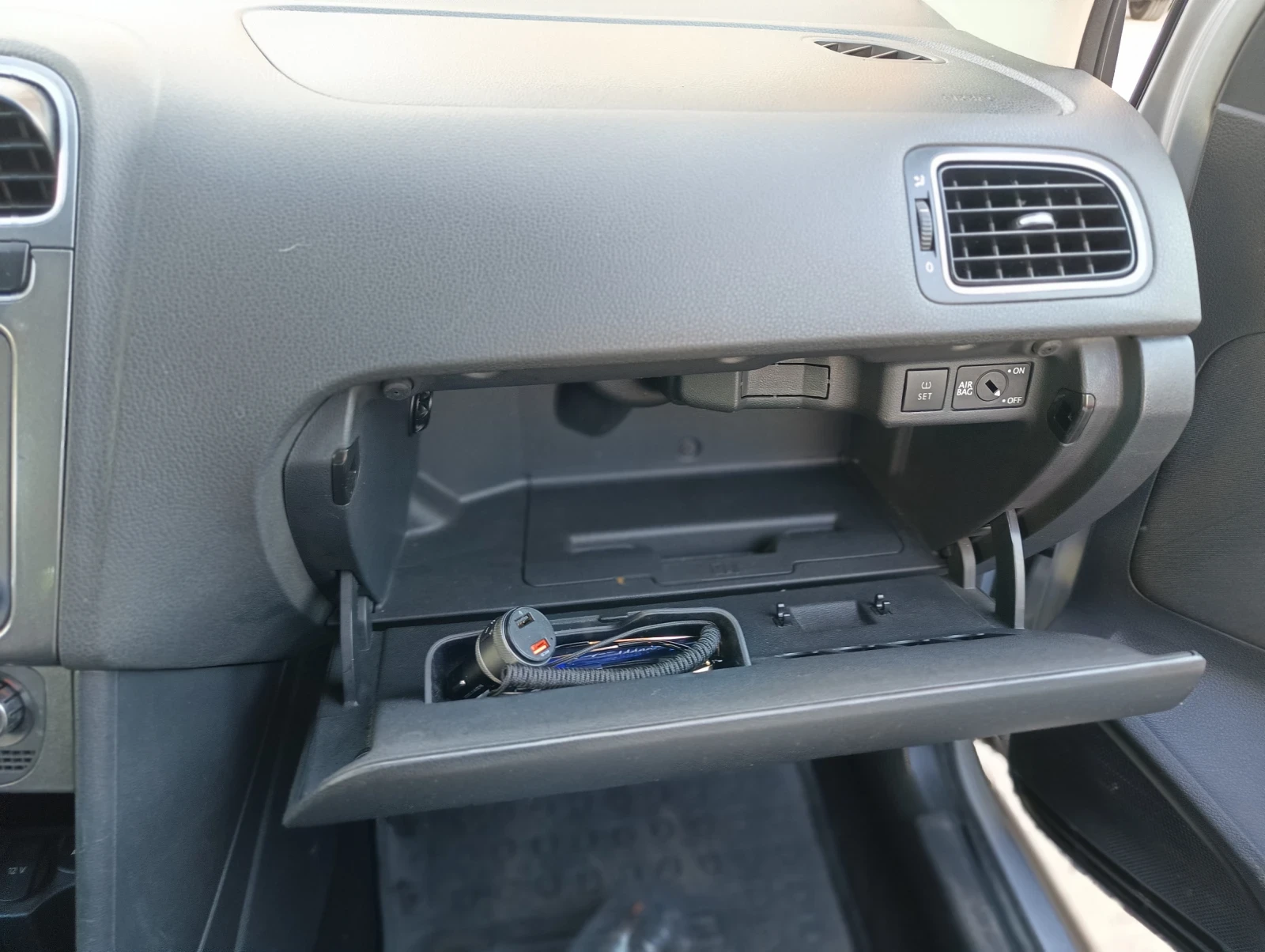 VW Polo Comfort Line, снимка 15 - Автомобили и джипове - 54415092