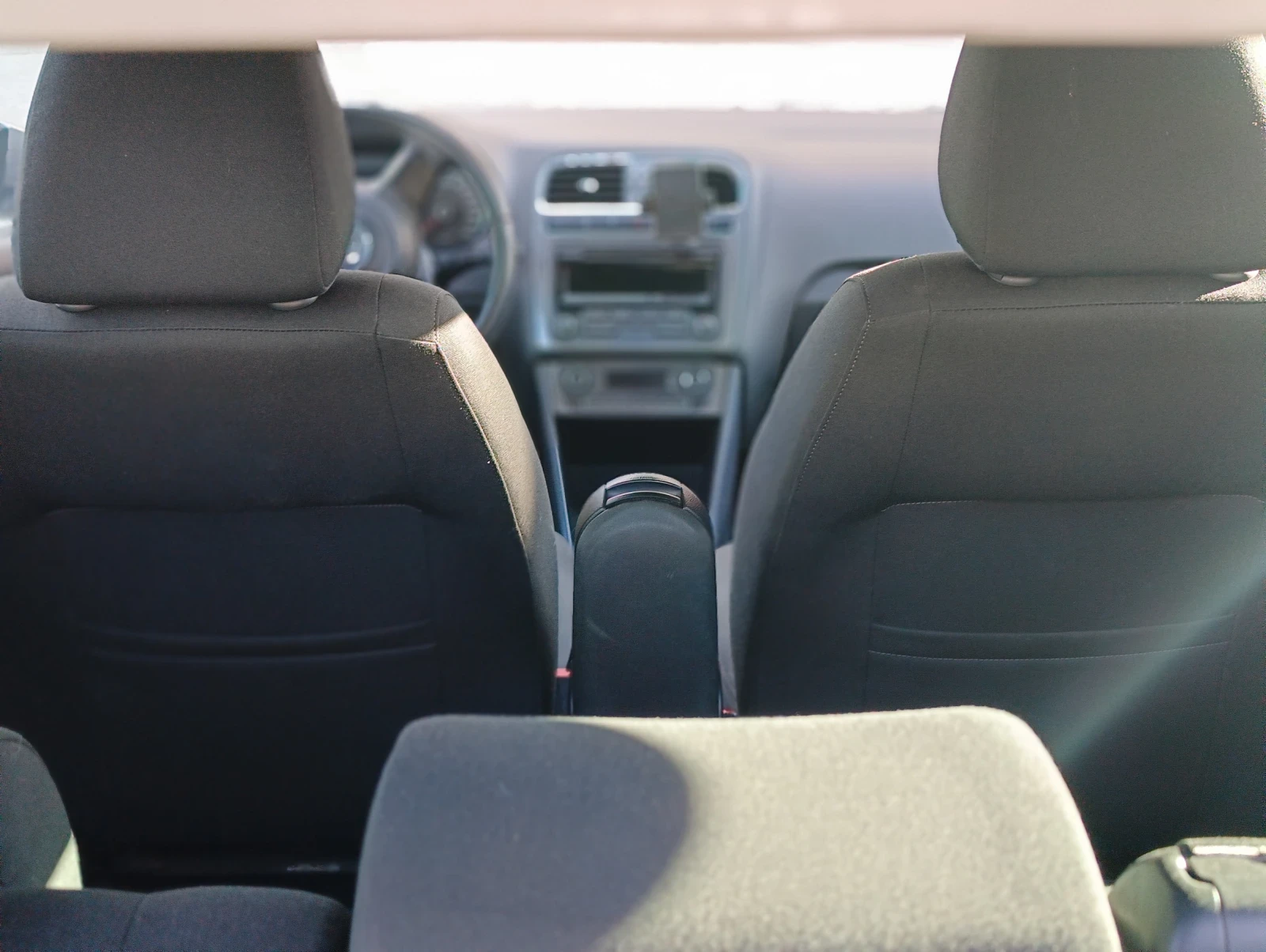 VW Polo Comfort Line, снимка 10 - Автомобили и джипове - 54415092