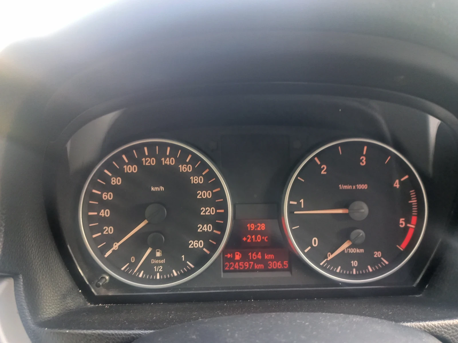 BMW 320, снимка 9 - Автомобили и джипове - 54781836