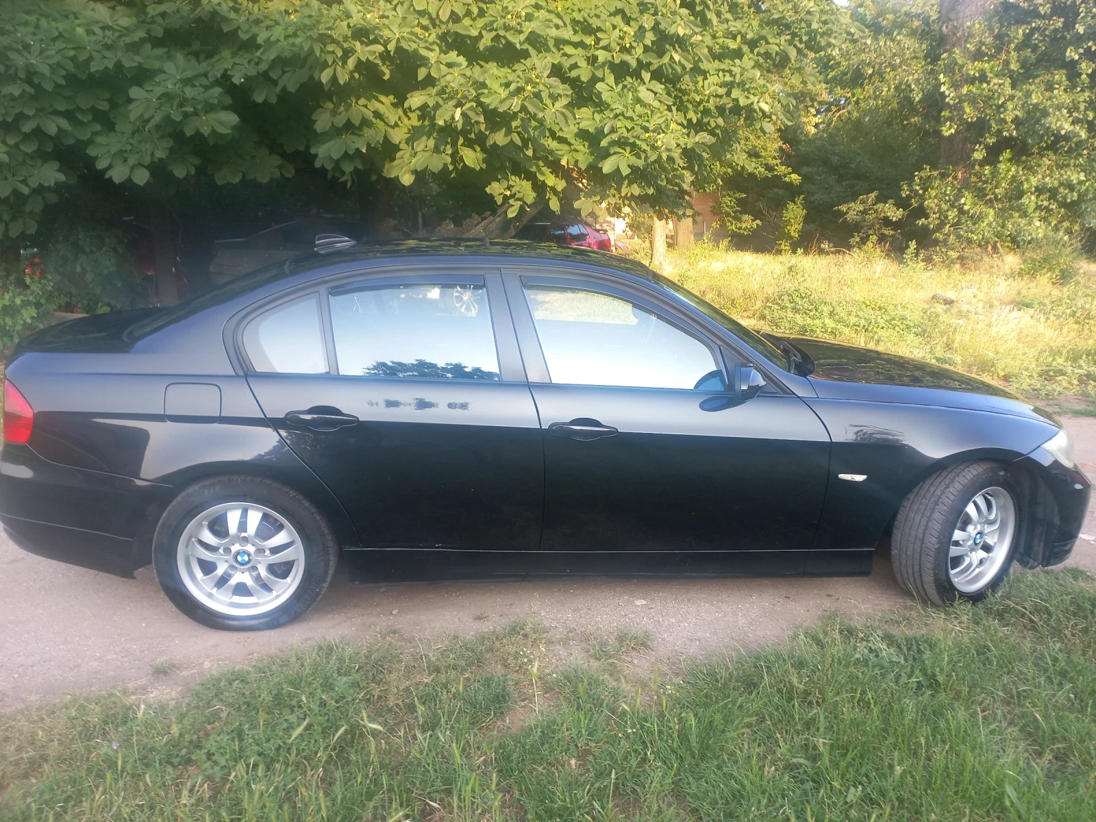 BMW 320, снимка 3 - Автомобили и джипове - 54781836