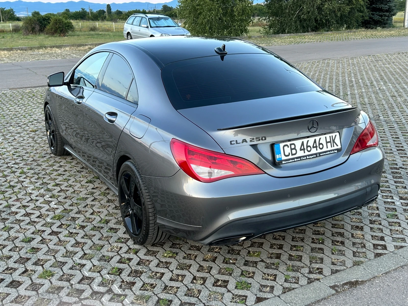 Mercedes-Benz CLA 250, снимка 5 - Автомобили и джипове - 55245329