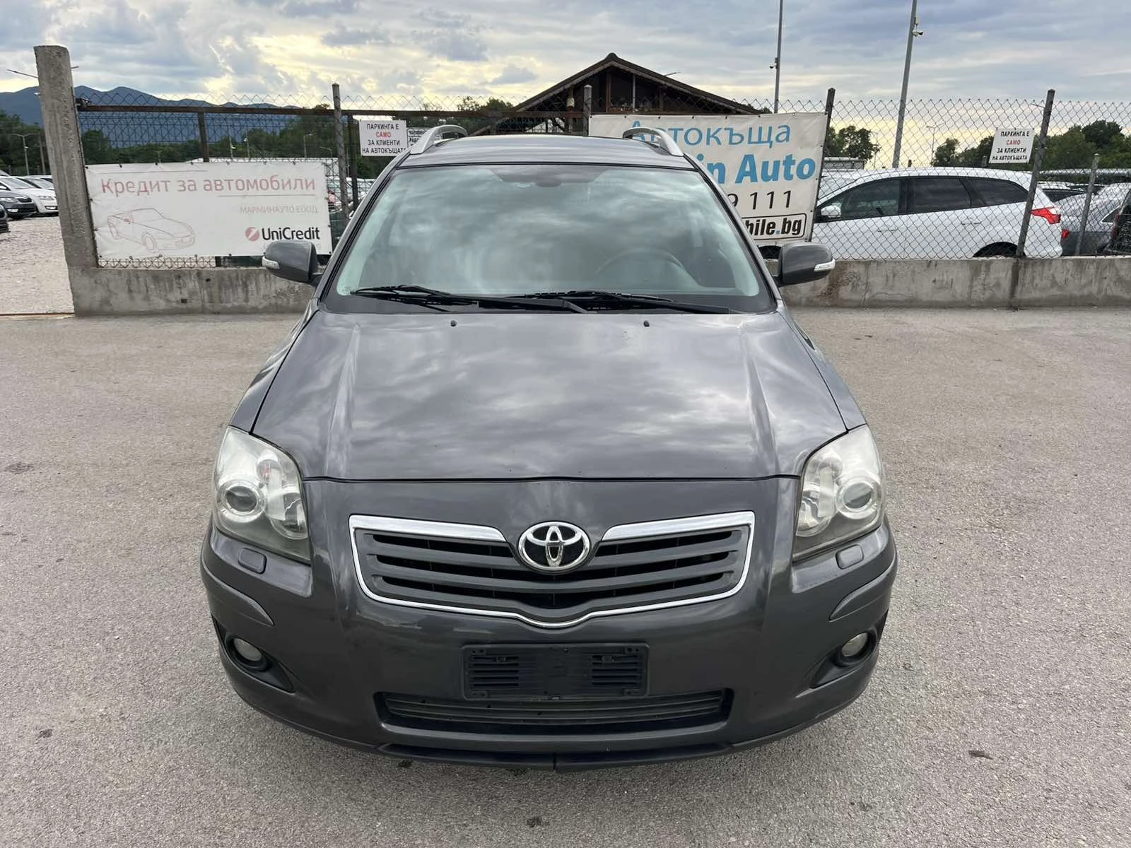 Toyota Avensis 2.2D4D 150кс 6 СКОРОСТИ КЛИМАТРОНИК КСЕНОН, снимка 2 - Автомобили и джипове - 55270088