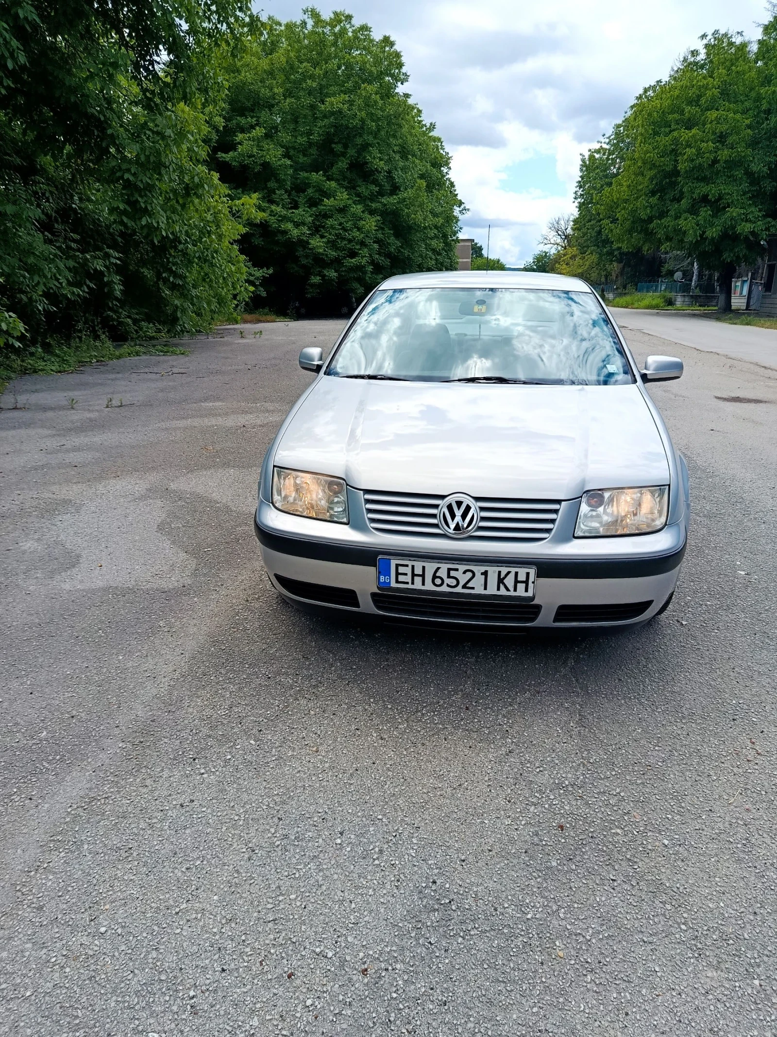 VW Bora