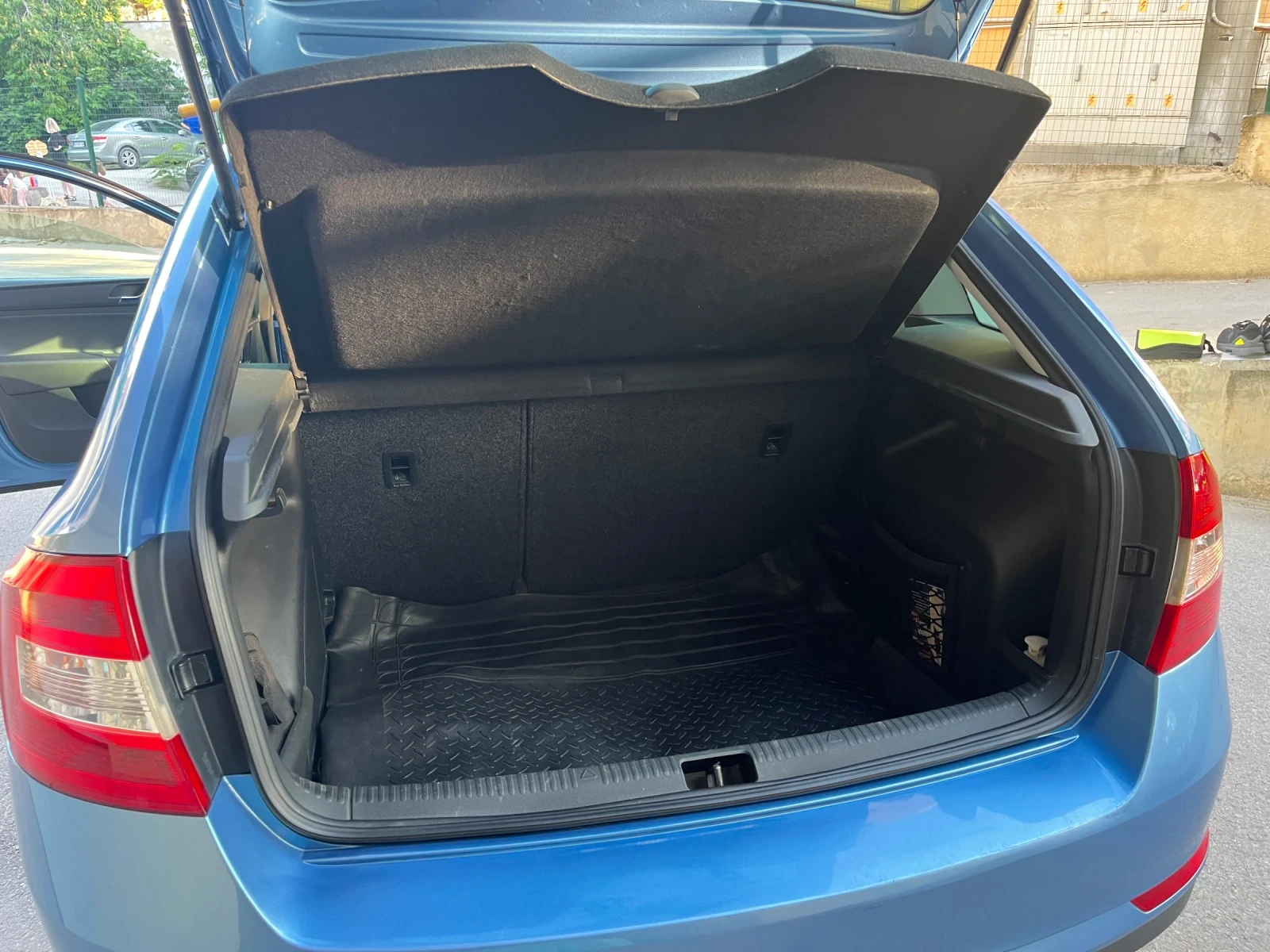 Skoda Rapid 1.2 TSI, снимка 6 - Автомобили и джипове - 55334923