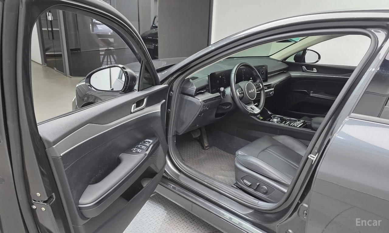 Kia K5 2.0* LPI* PRESTIGE* ПОДГРЕВ* КАМЕРА* LANE* ASSIST*, снимка 5 - Автомобили и джипове - 55403720