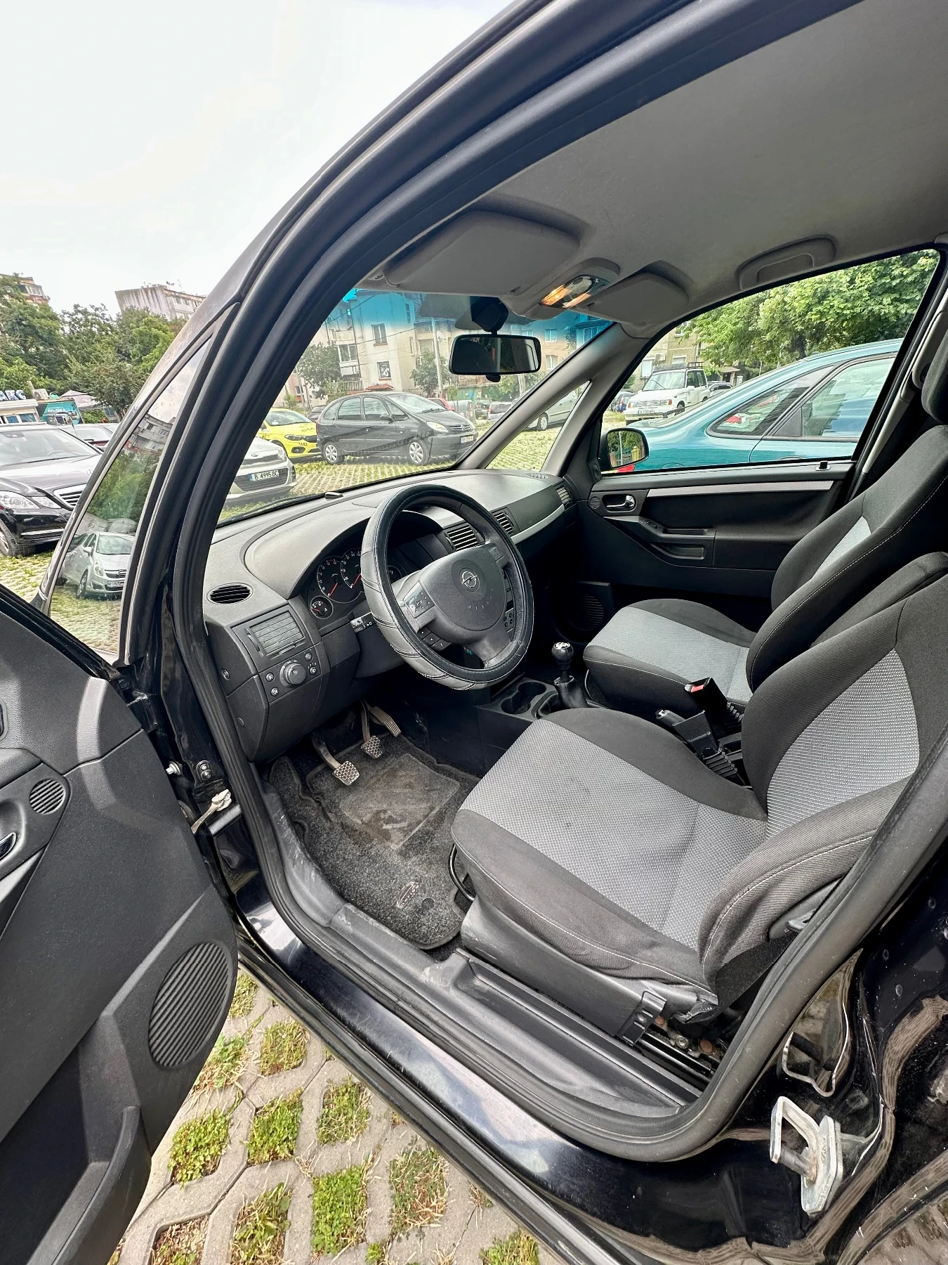 Opel Meriva, снимка 9 - Автомобили и джипове - 55877151