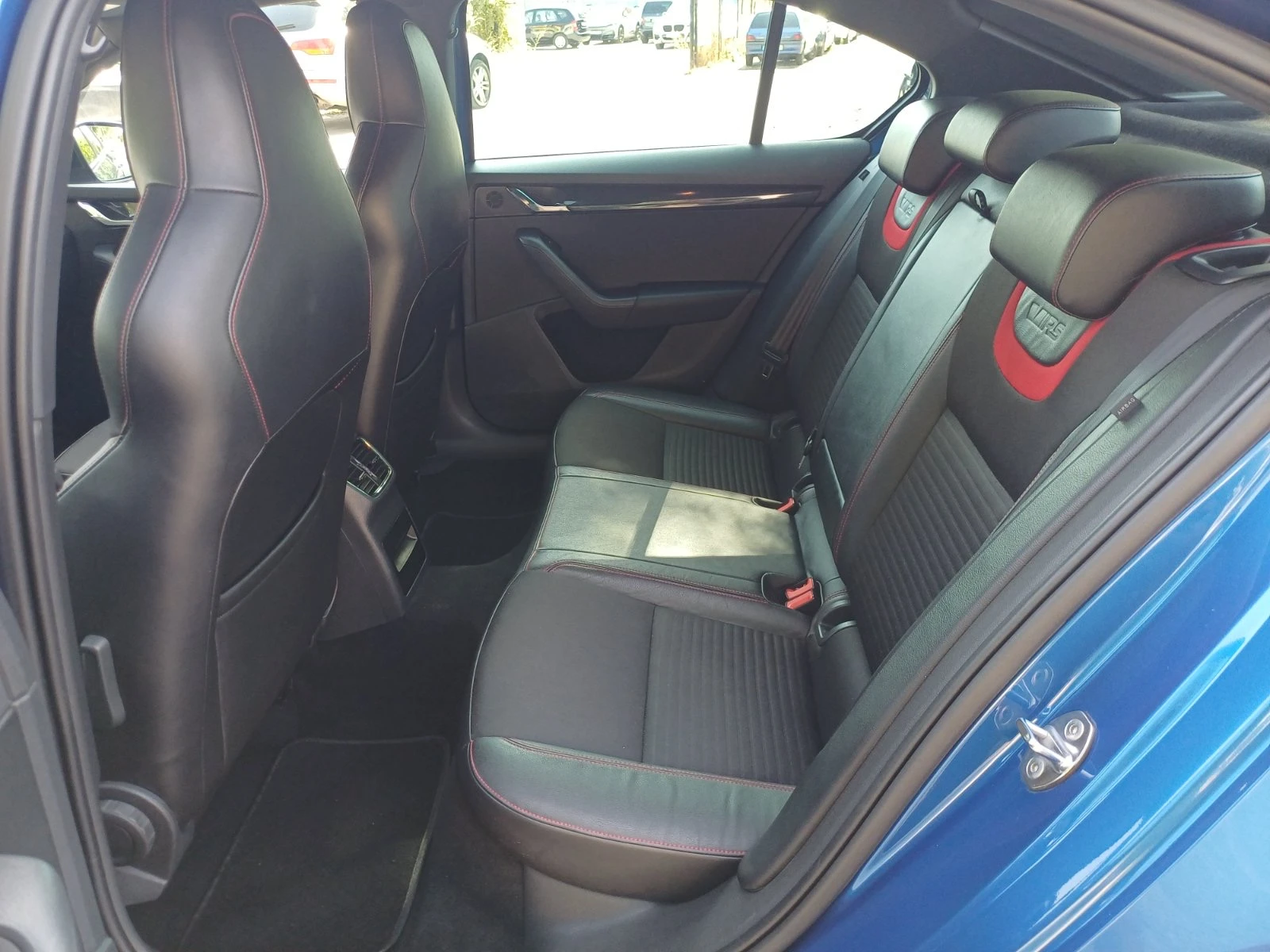 Skoda Octavia VRS 2.0TDI, снимка 16 - Автомобили и джипове - 55889449