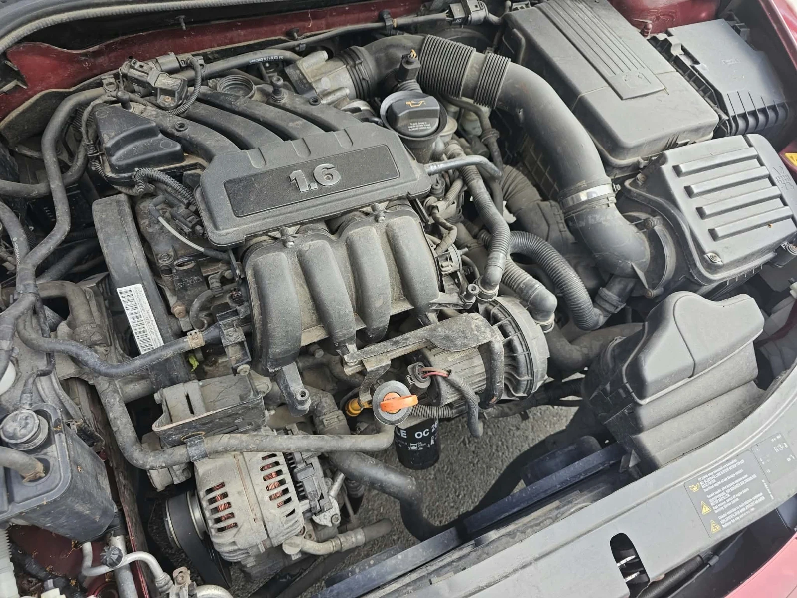 Skoda Octavia 1.6 MPI, снимка 8 - Автомобили и джипове - 55964185