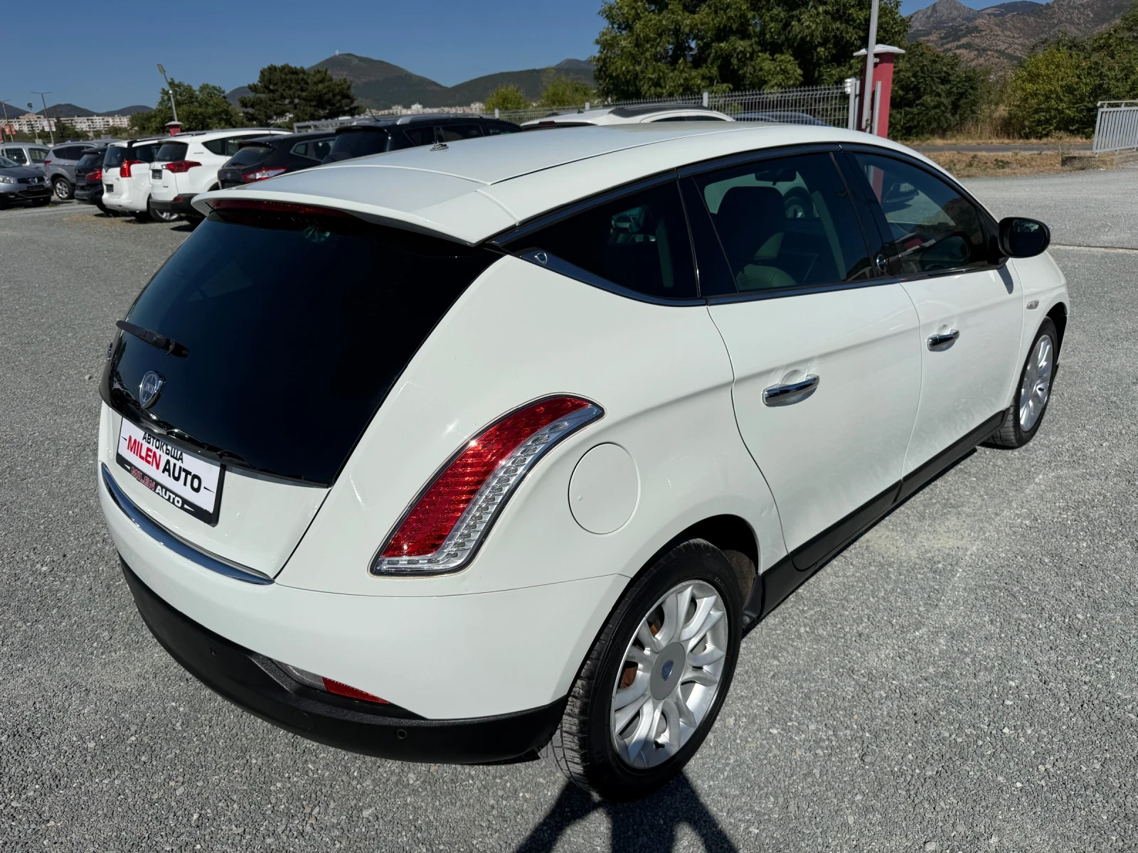 Lancia Delta (KATO НОВА)^(АГУ), снимка 6 - Автомобили и джипове - 55988975