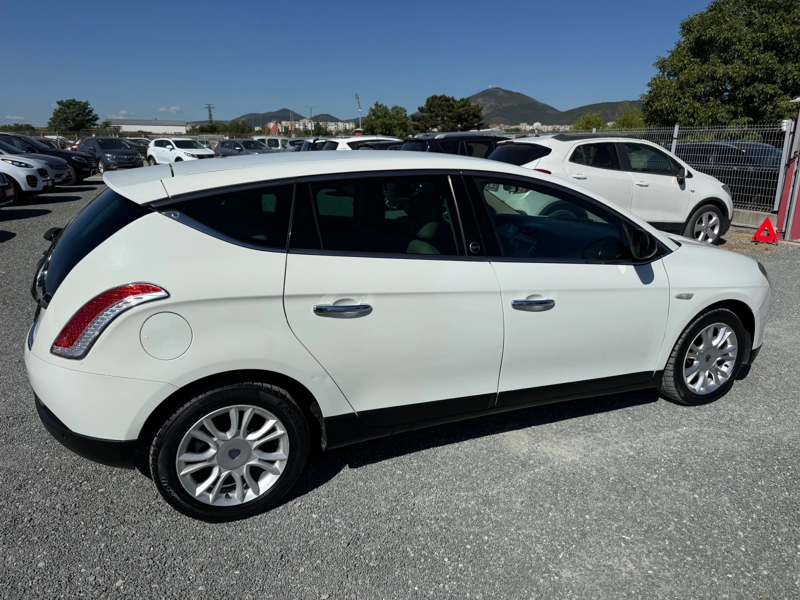 Lancia Delta (KATO НОВА)^(АГУ), снимка 5 - Автомобили и джипове - 55988975