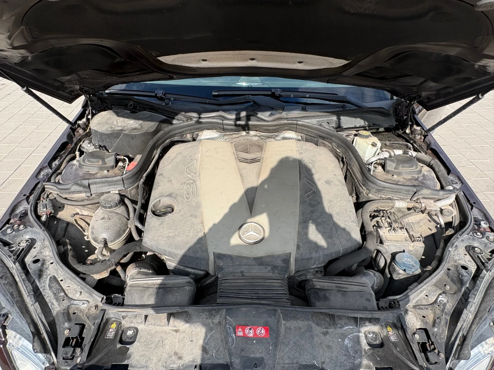 Mercedes-Benz E 350 Avangarde, снимка 14 - Автомобили и джипове - 56138689