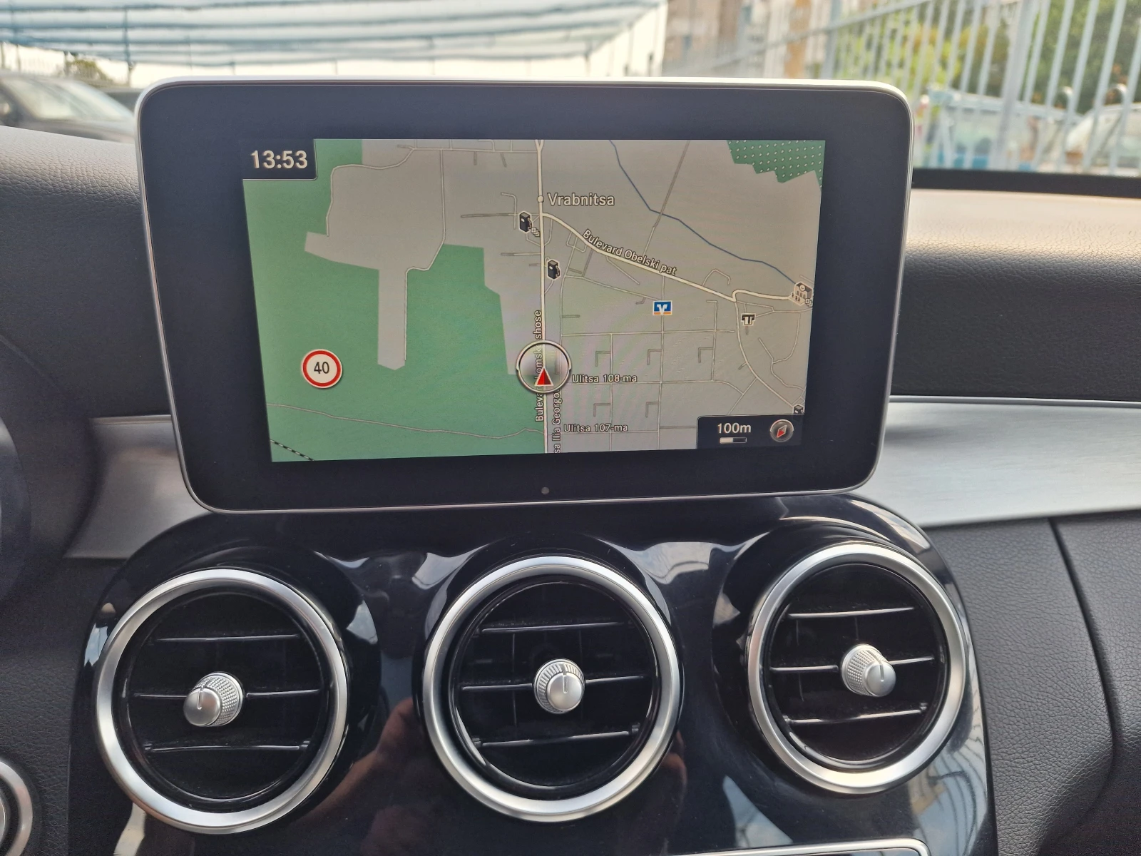 Mercedes-Benz C 250 4MATIC/9G/AMG/FULL/ЛИЗИНГ, снимка 11 - Автомобили и джипове - 56166210