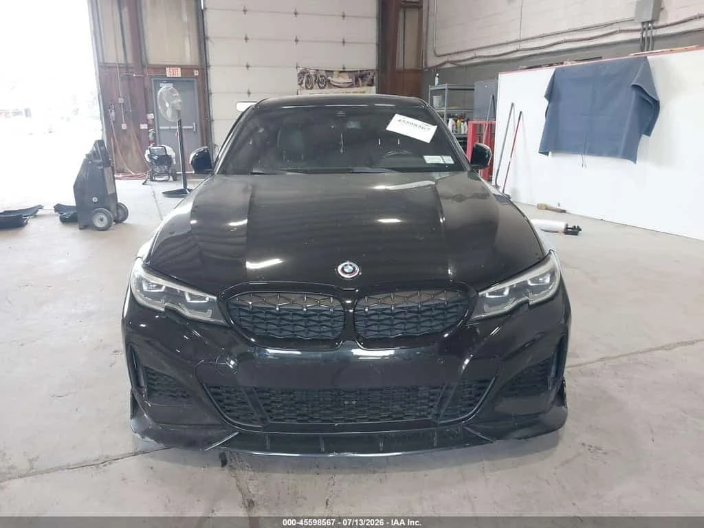 BMW 340 xDrive | CARFAX | АВТОКРЕДИТ БЕЗ ПЪРВОНАЧАЛНА , снимка 3 - Автомобили и джипове - 56239601