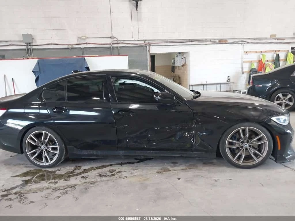BMW 340 xDrive | CARFAX | АВТОКРЕДИТ БЕЗ ПЪРВОНАЧАЛНА , снимка 2 - Автомобили и джипове - 56239601