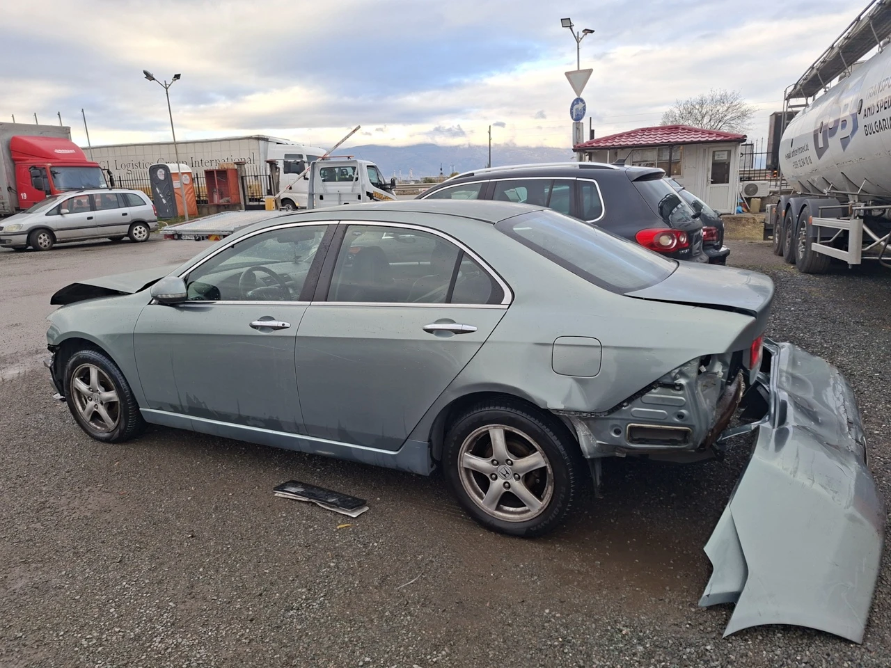 Honda Accord 7, снимка 2 - Автомобили и джипове - 56734882