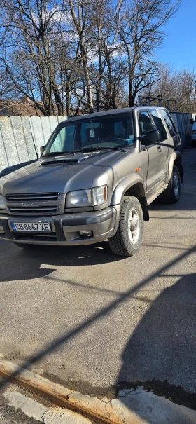 Isuzu Trooper 2 БРОЯ, снимка 11
