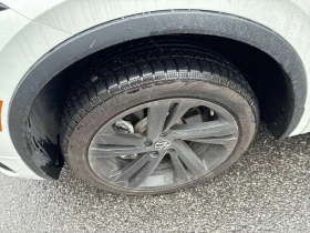 VW Tiguan  R Line Black / КЛИП НА МОТОРА / АВТОКРЕДИТ , снимка 7