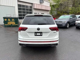 VW Tiguan  R Line Black / КЛИП НА МОТОРА / АВТОКРЕДИТ , снимка 13