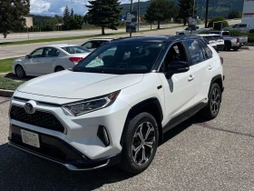 Toyota Rav4 * AWD * CARFAX * ОПЦИЯ ЗА ФИНАНСИРАНЕ, снимка 1