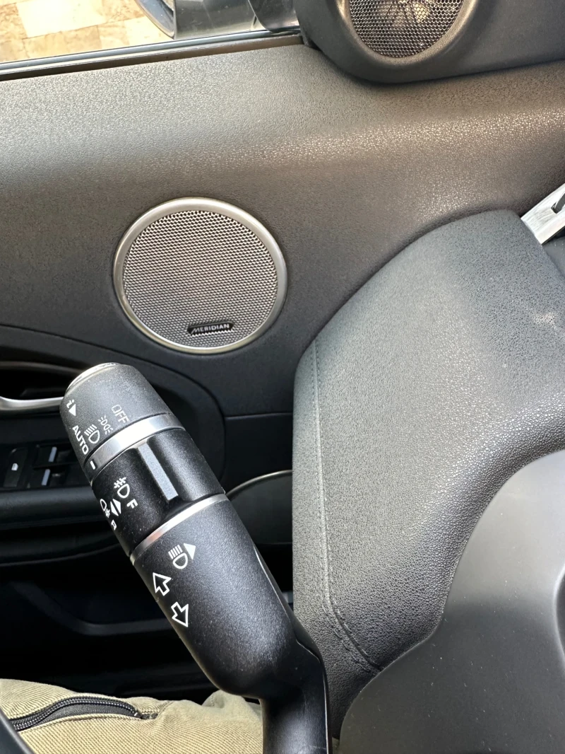 Land Rover Range Rover Evoque, снимка 16 - Автомобили и джипове - 52261197