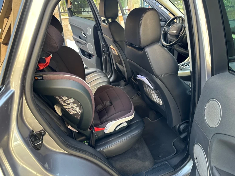 Land Rover Range Rover Evoque, снимка 11 - Автомобили и джипове - 52261197