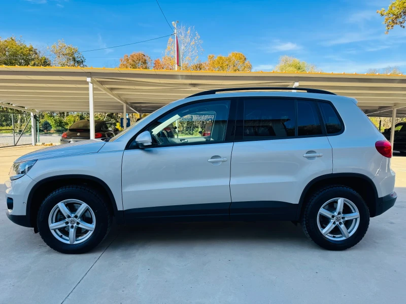 VW Tiguan * 2.0TDI* FACE* NAVI* , снимка 4 - Автомобили и джипове - 52227726