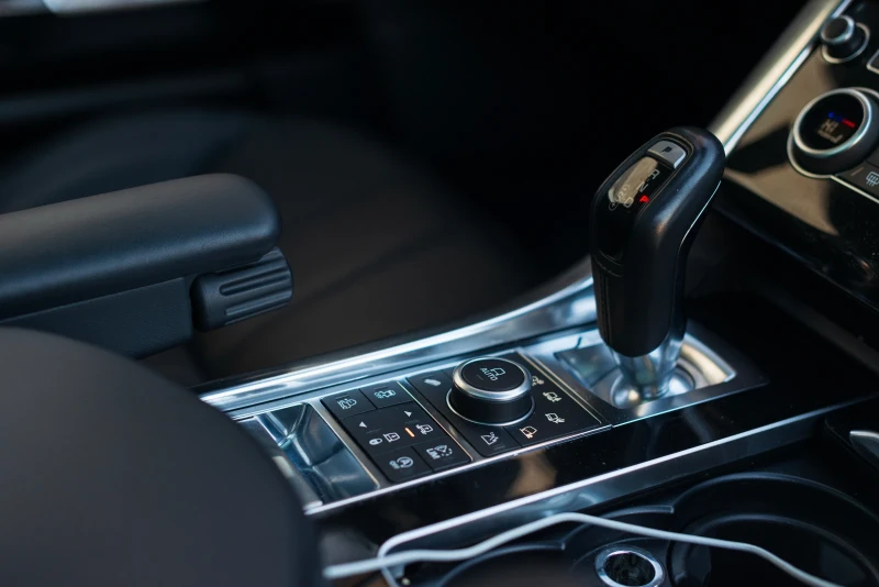 Land Rover Range Rover Sport Autobiography, снимка 5 - Автомобили и джипове - 52844186