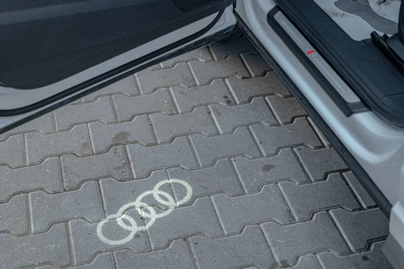 Audi Q3 45TFSI/Quattro/Virtual/Подгрев/Sline/Камера, снимка 7 - Автомобили и джипове - 53081501