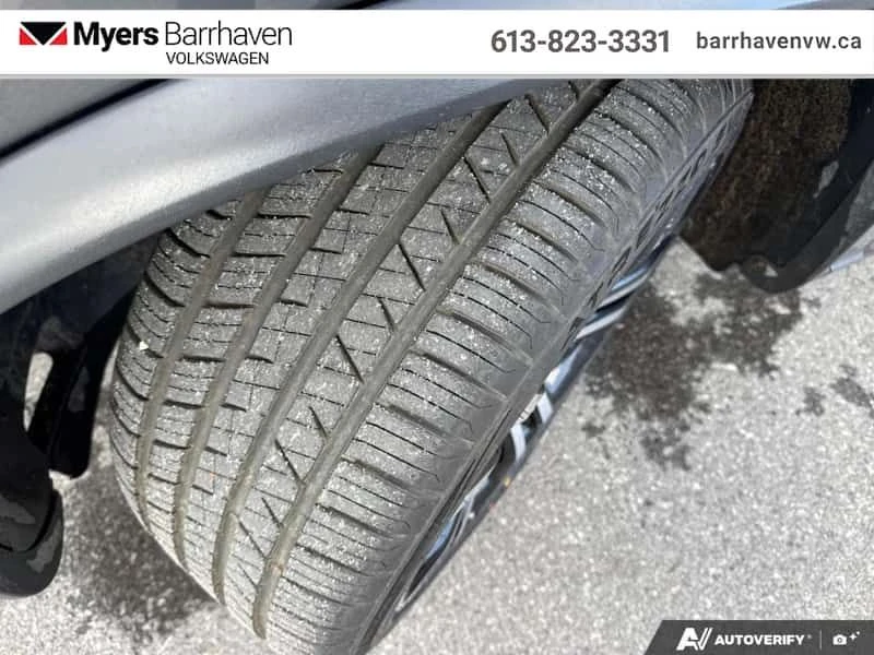 VW Tiguan * Highline Navigation * CARFAX * ЦЕНА ДО БГ, снимка 13 - Автомобили и джипове - 54792009