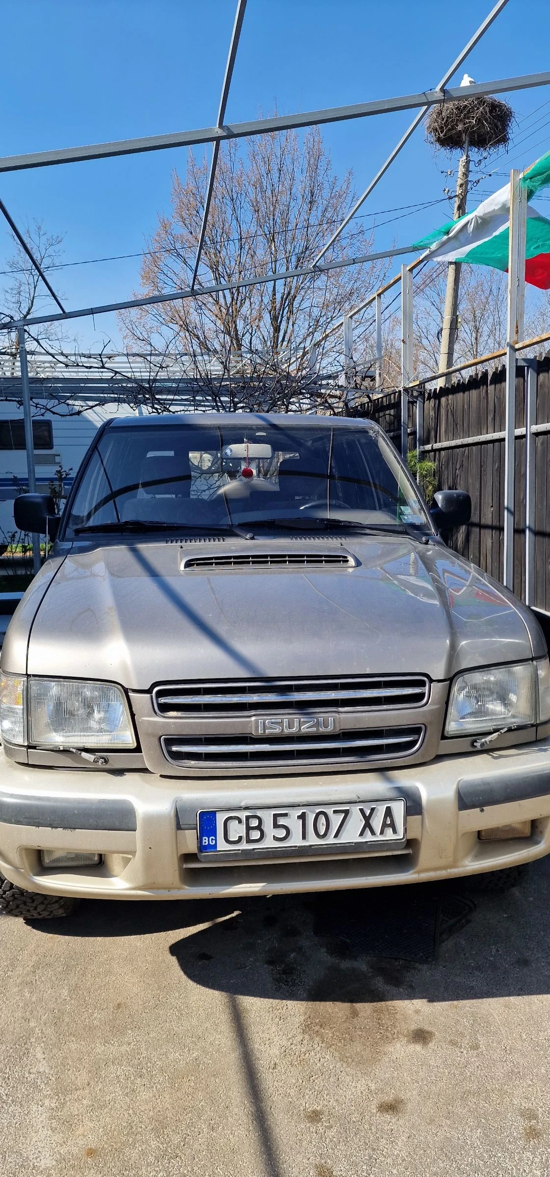 Isuzu Trooper  - изображение 2