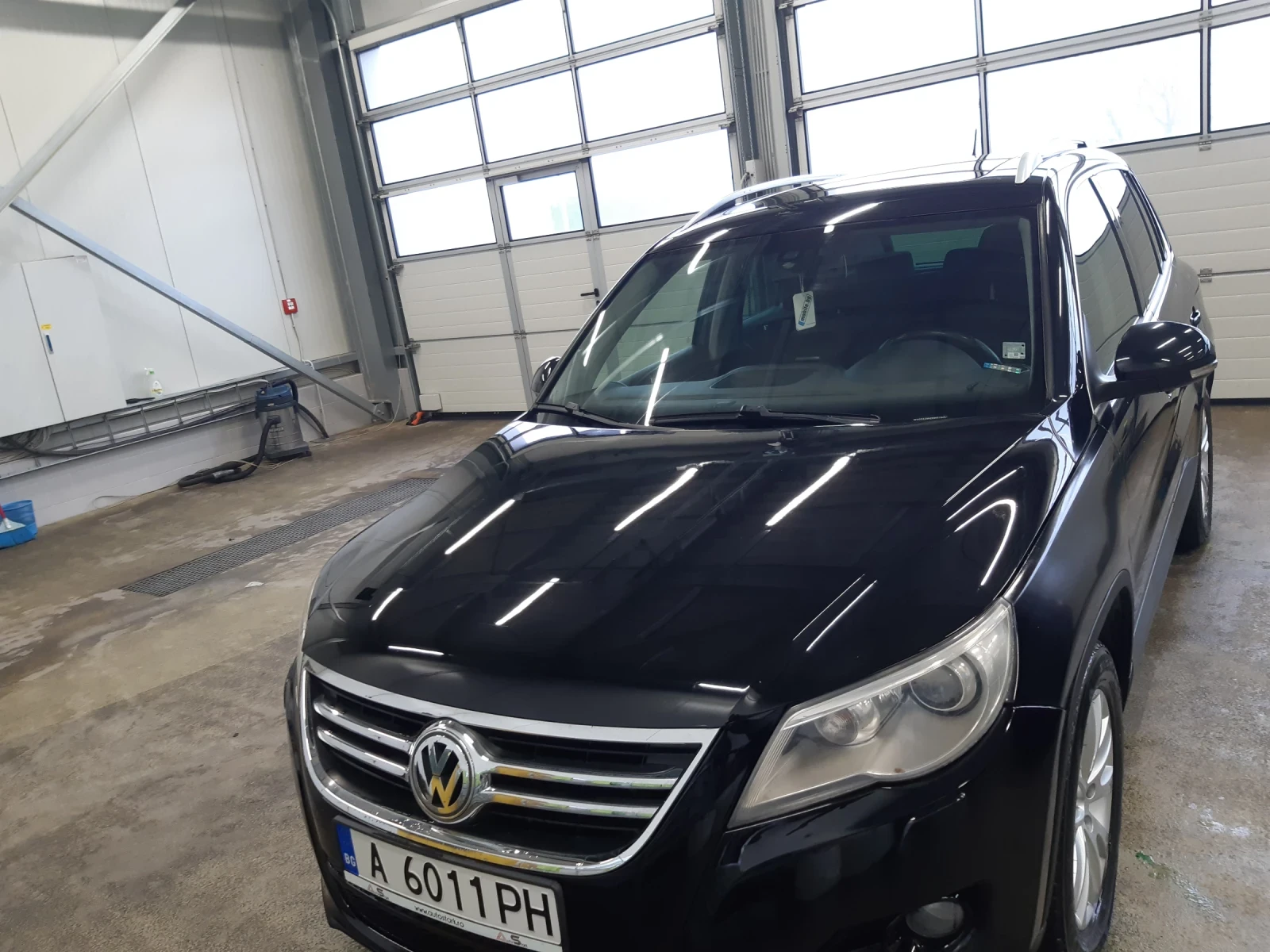 VW Tiguan 2.0 TDI 4MOTION - изображение 9