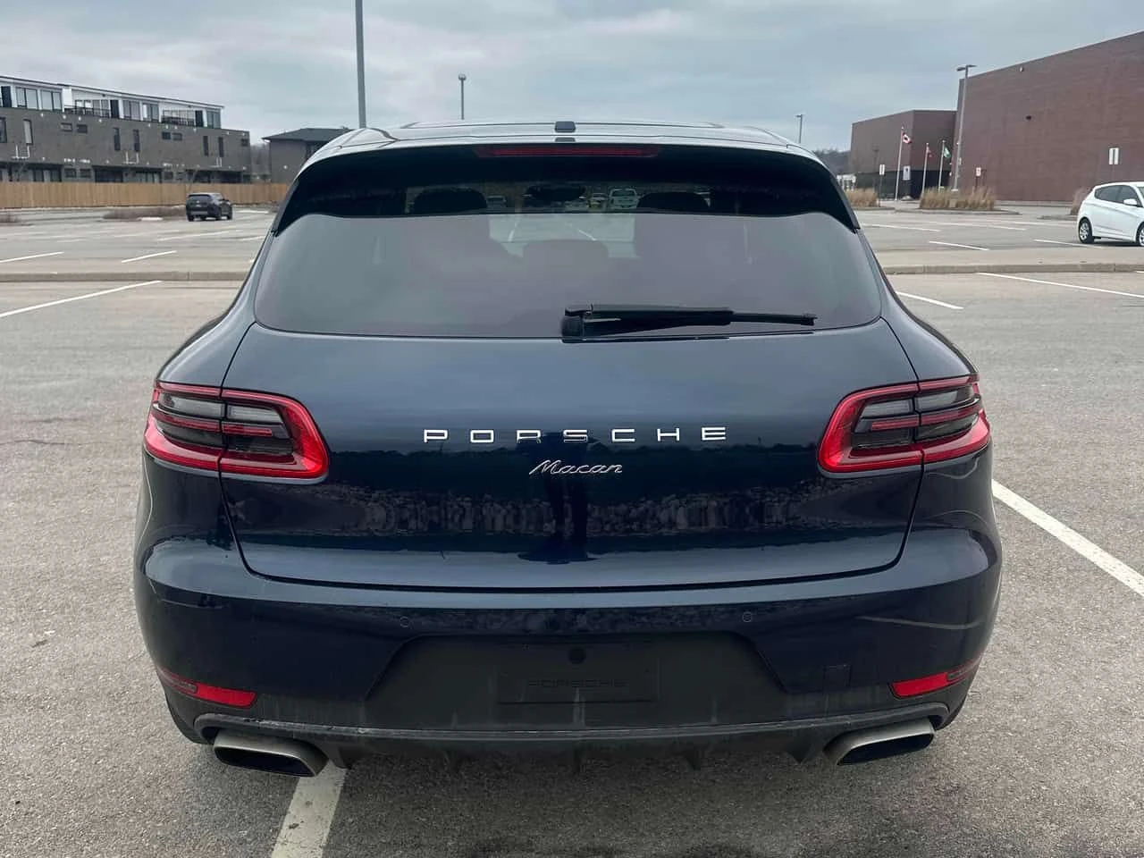 Porsche Macan AWD / BOSE / CAMERA / ПОДГРЕВИ , снимка 4 - Автомобили и джипове - 54327191