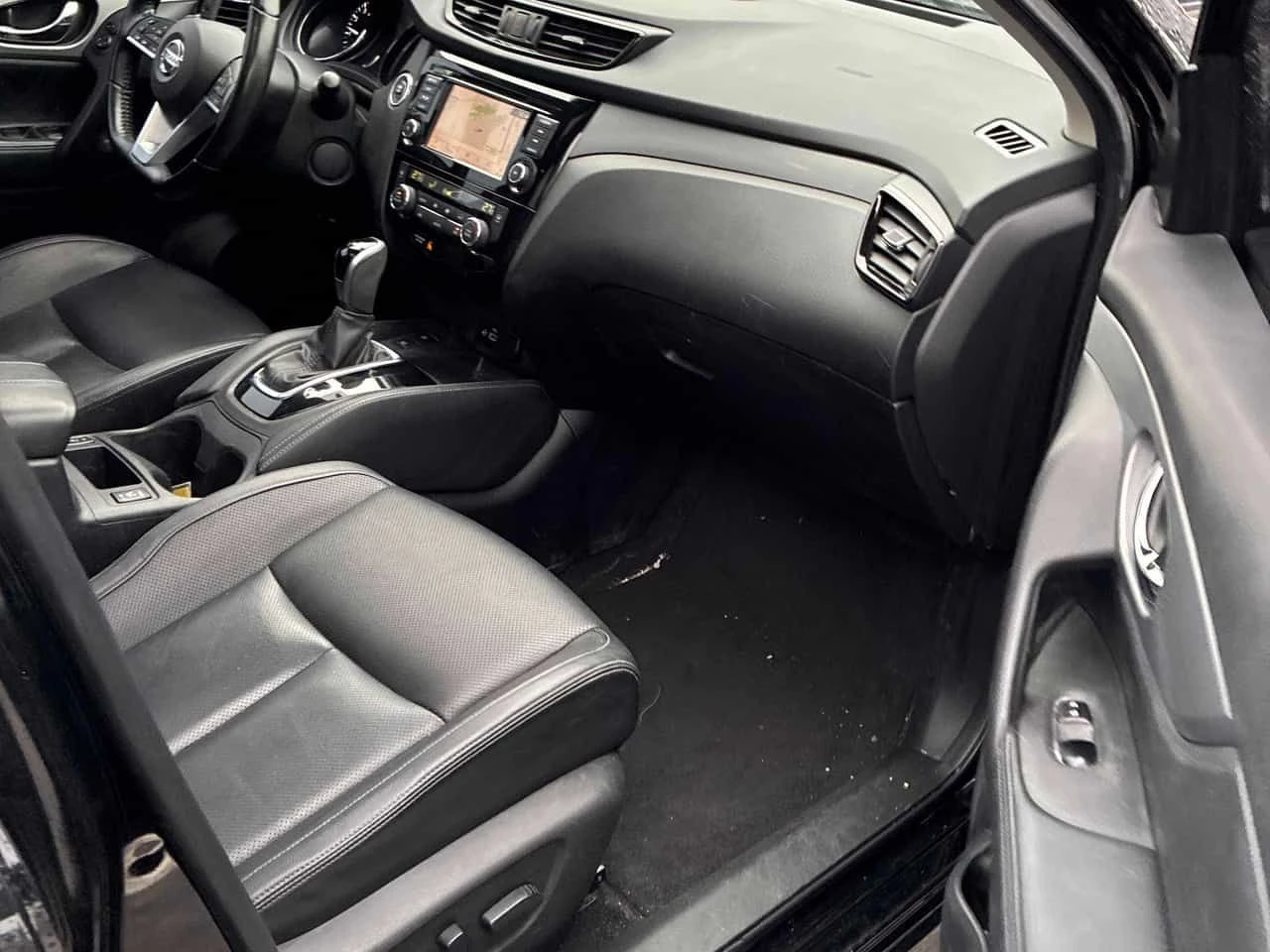 Nissan Qashqai | AWD CVT | ������� | CARFAX | ������� |   | Mobile.bg � ����������� 15