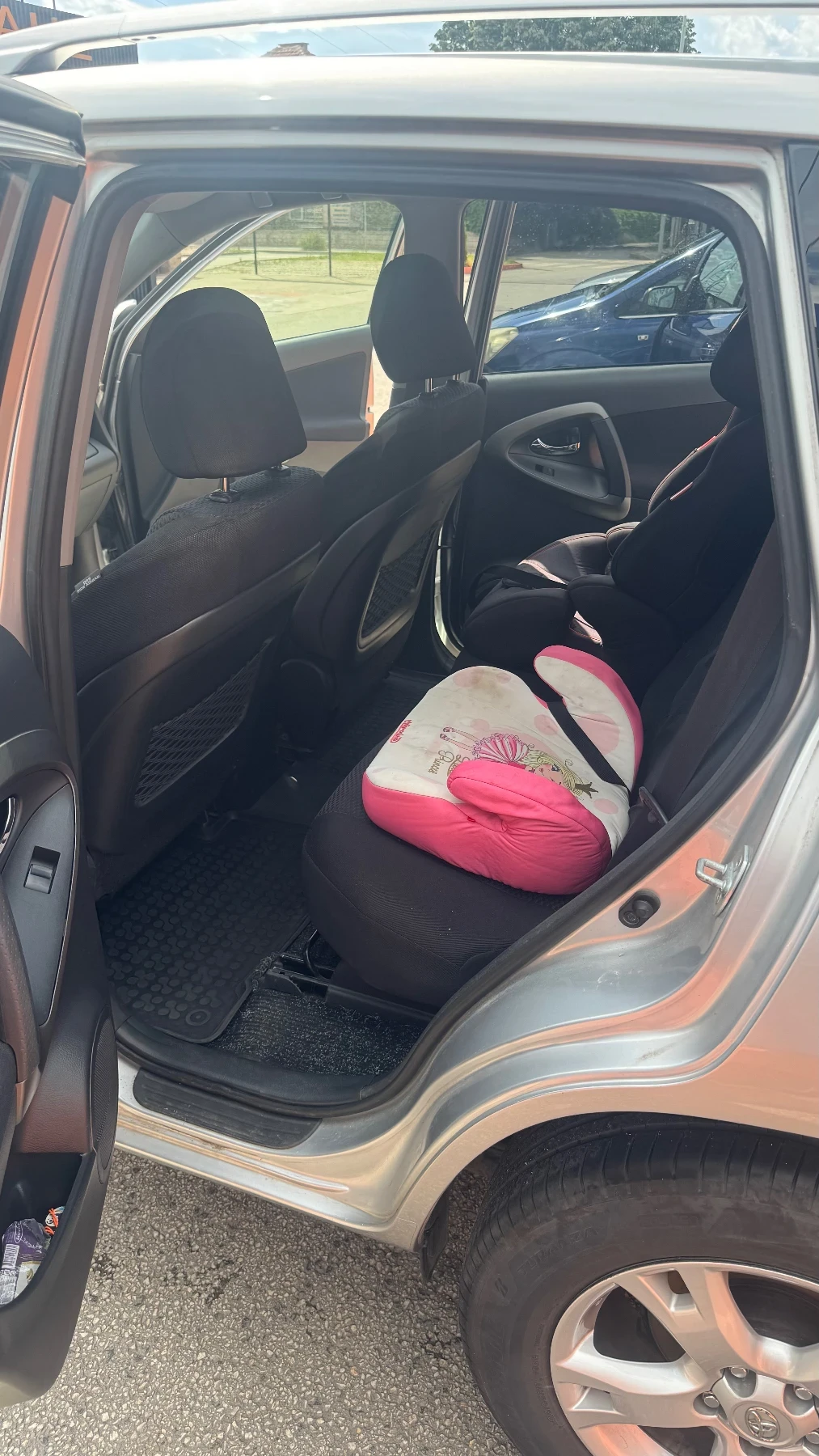 Toyota Rav4 Rav4, снимка 11 - Автомобили и джипове - 54672246