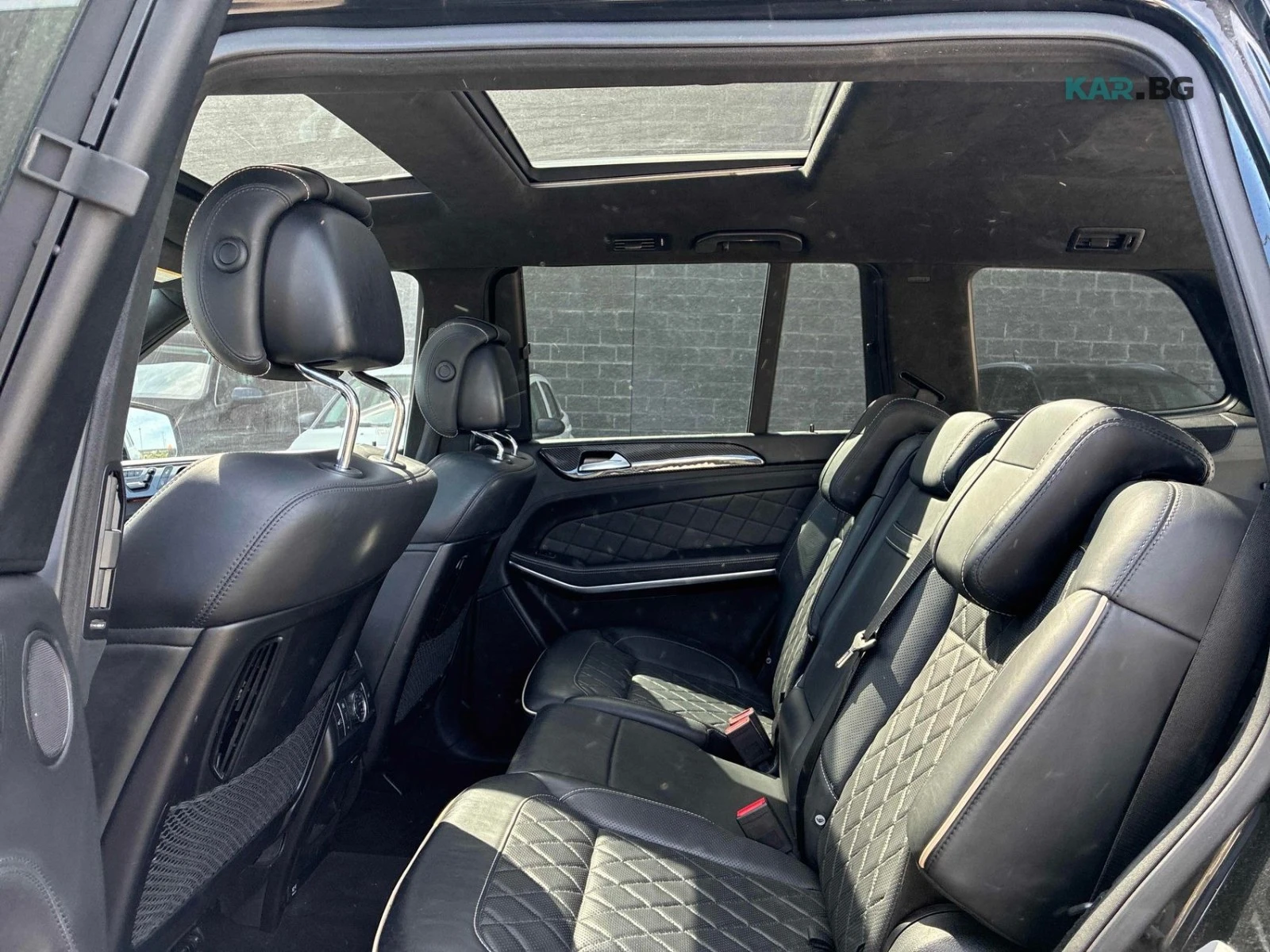 Mercedes-Benz GLS 500 4MATIC/360 VIEW/LANE DEPARTURE/DRIVER ASSIST, снимка 16 - Автомобили и джипове - 54722907