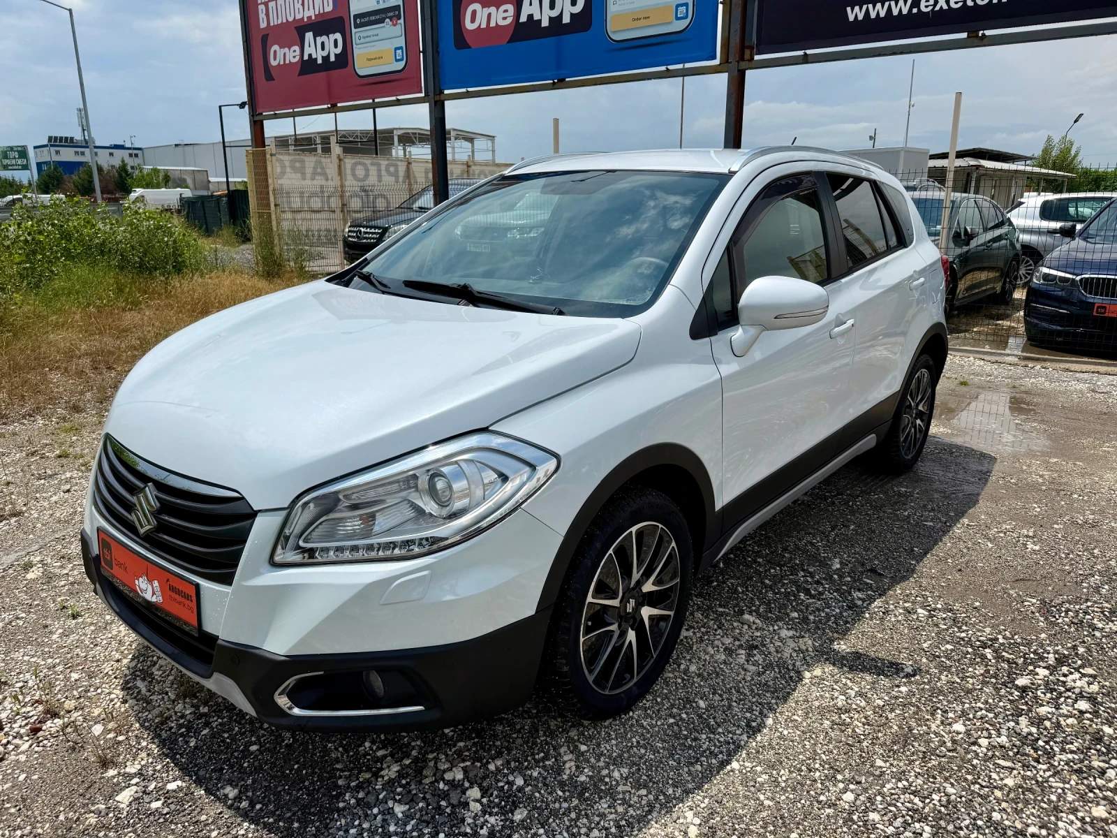 Suzuki SX4 S-Cross 1.6DDIS 4WD ALLGRIP, снимка 3 - Автомобили и джипове - 54777174