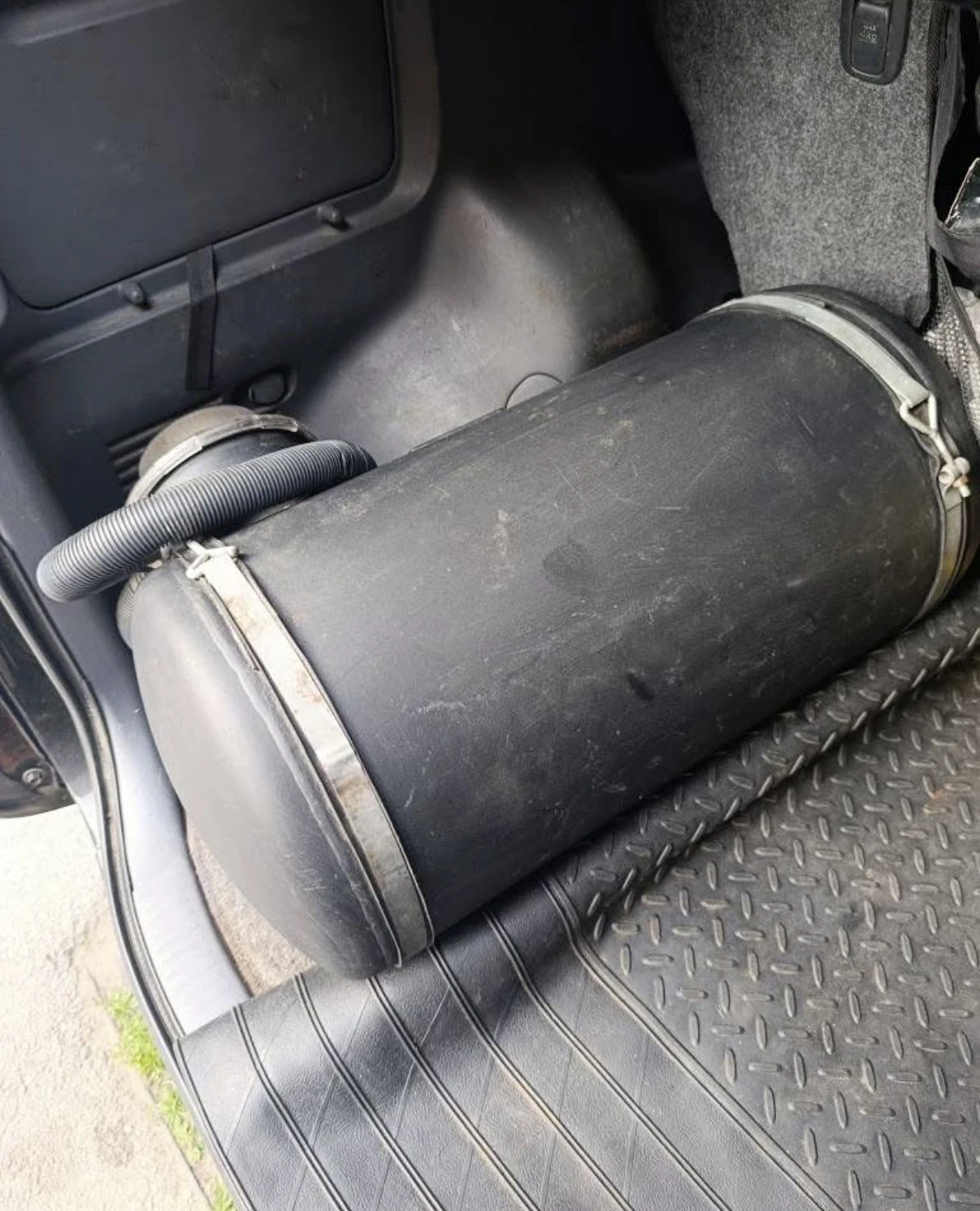 Toyota Rav4 2.0, снимка 8 - Автомобили и джипове - 54810940
