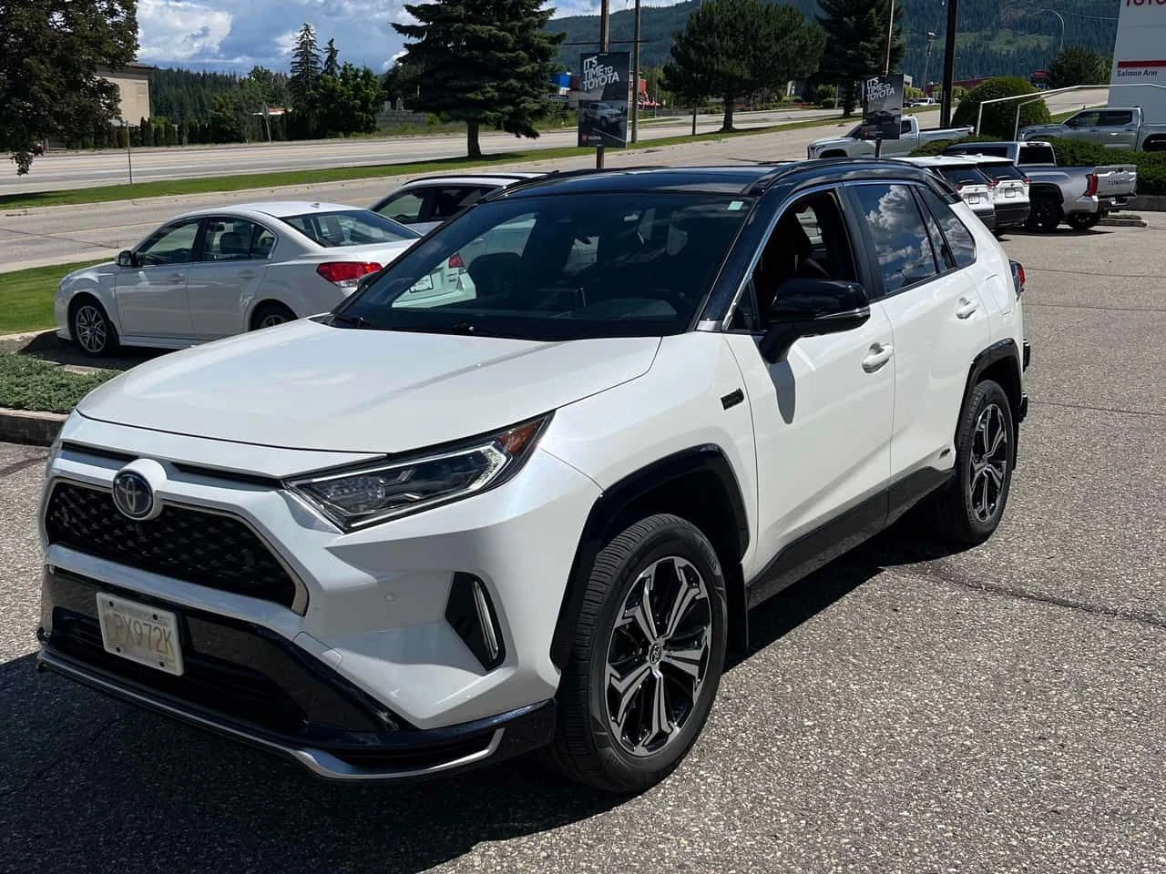 Toyota Rav4 * AWD * CARFAX * ОПЦИЯ ЗА ФИНАНСИРАНЕ