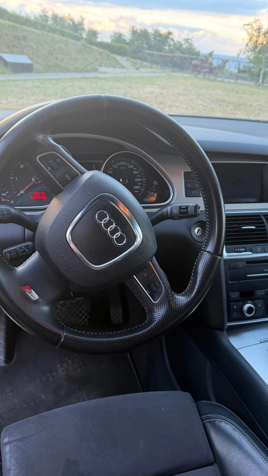Audi Q7 3.0 TDI V6 239 �.�. quattro Tiptronic, S line | Mobile.bg � ����������� 8