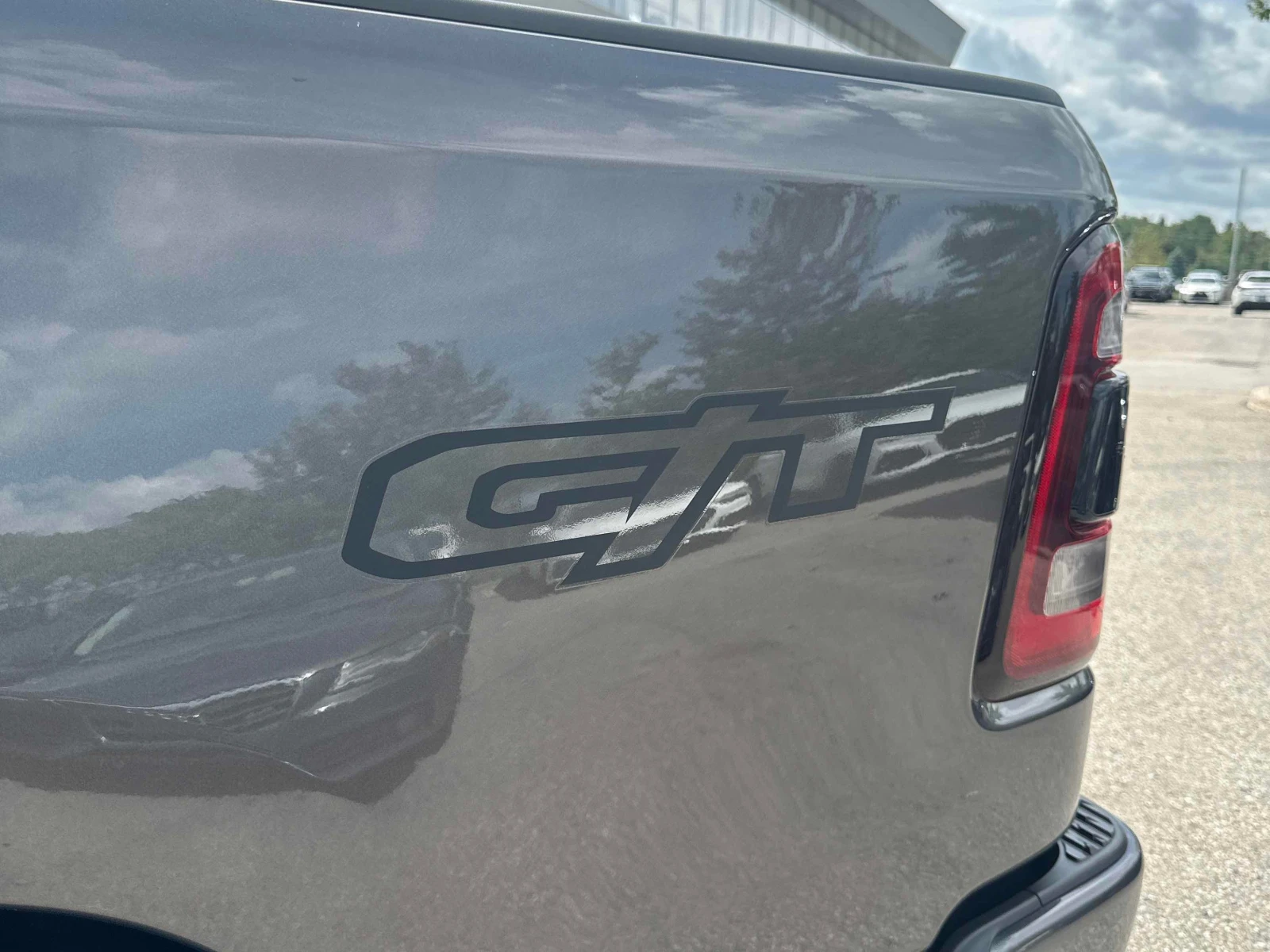 Dodge RAM 1500 Sport / 360 / Carfax / Автокредит, снимка 10 - Автомобили и джипове - 55967444
