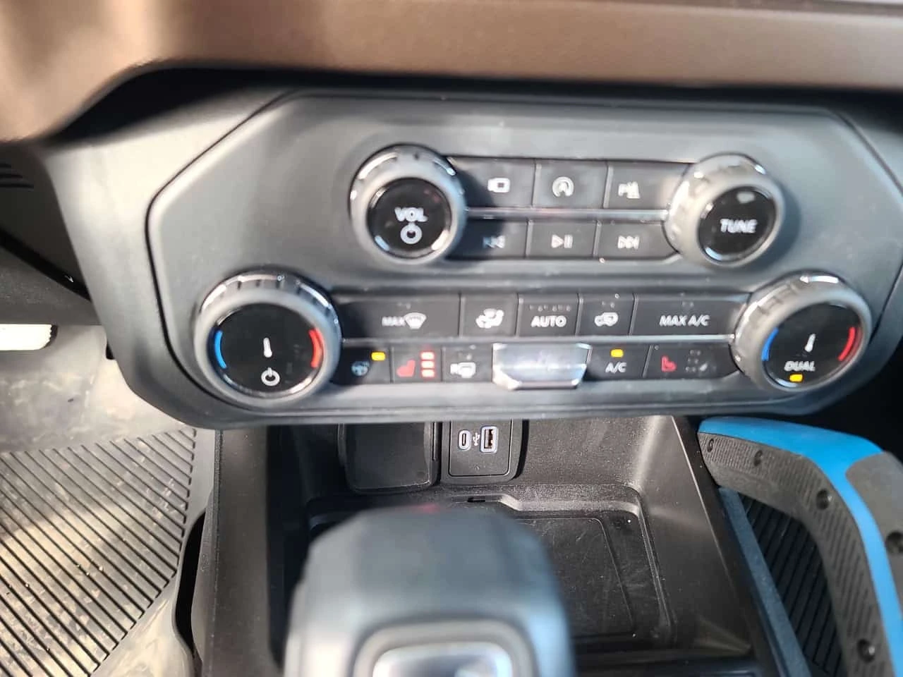 Ford Bronco  * CARFAX * ������� * 2 ����� *  | Mobile.bg � ����������� 15