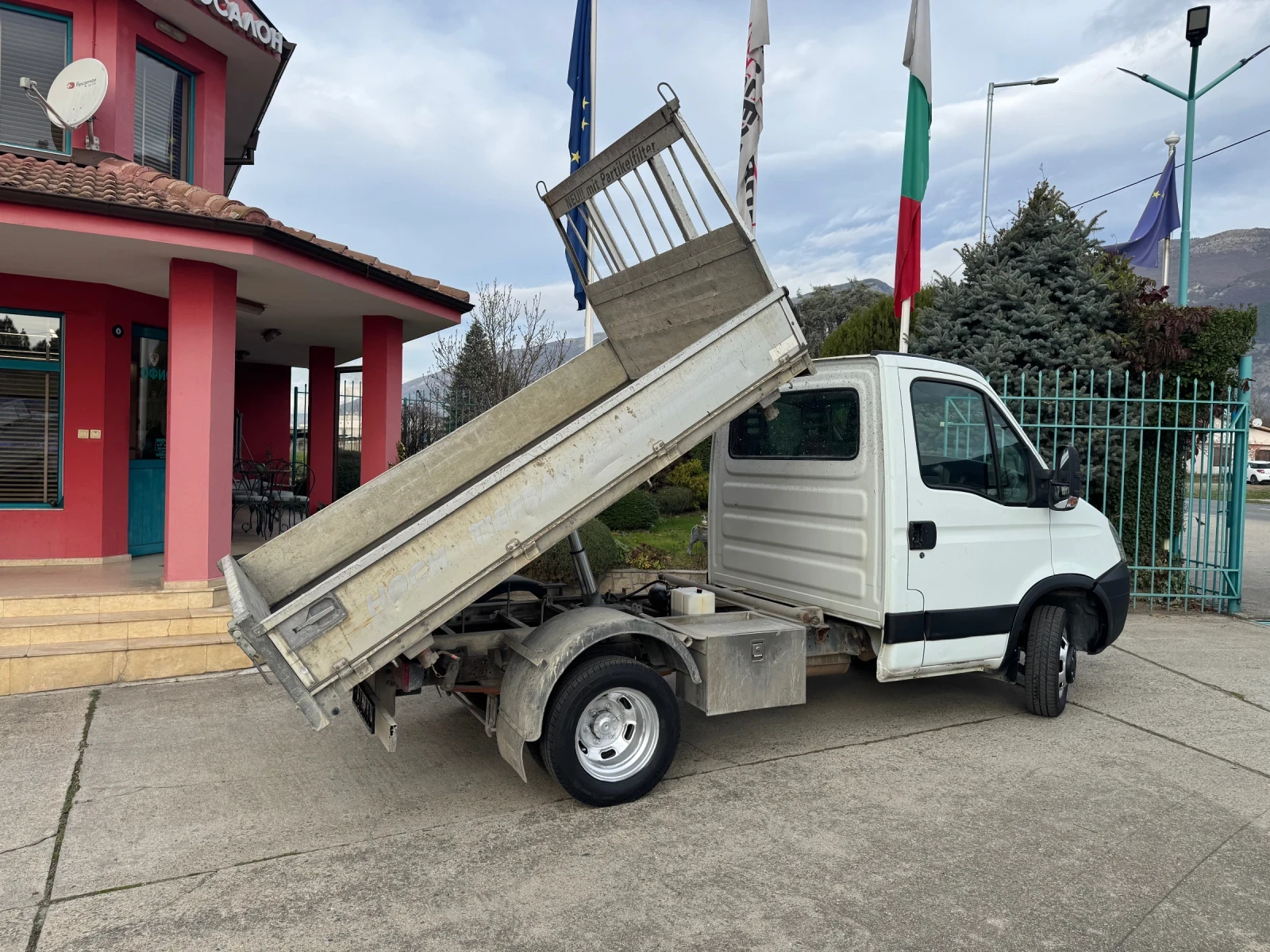 Iveco Daily 3.0HPI* 35C15* Тристранен самосвал* 2.90 метра кош - изображение 10