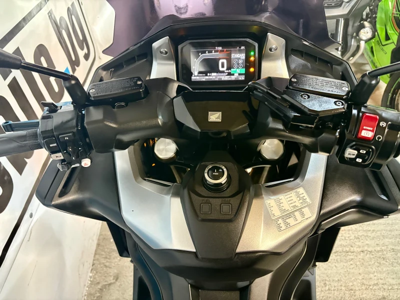 Honda Forza 750i ABS TCS, снимка 11 - Мотоциклети и мототехника - 52997418